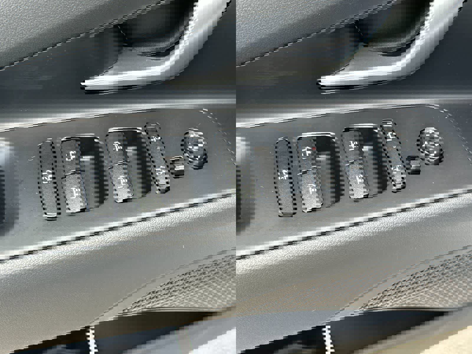 New 2026 Hyundai Elantra SE image 14