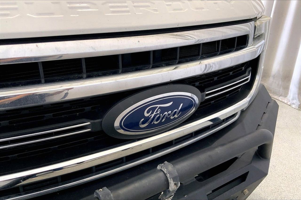 Used 2022 Ford F250 Lariat w/ Lariat Ultimate Package AWD/4WD image 7