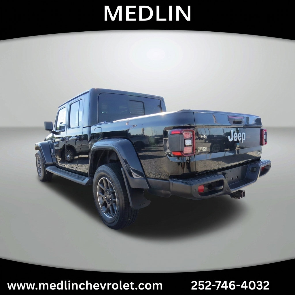 Used 2021 Jeep Gladiator Overland w/ Popular Equipment Package AWD/4WD image 8