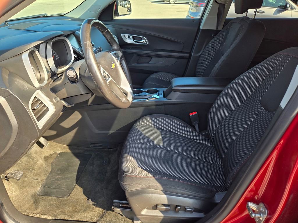 Used 2014 Chevrolet Equinox LT w/ Driver Convenience Package image 30