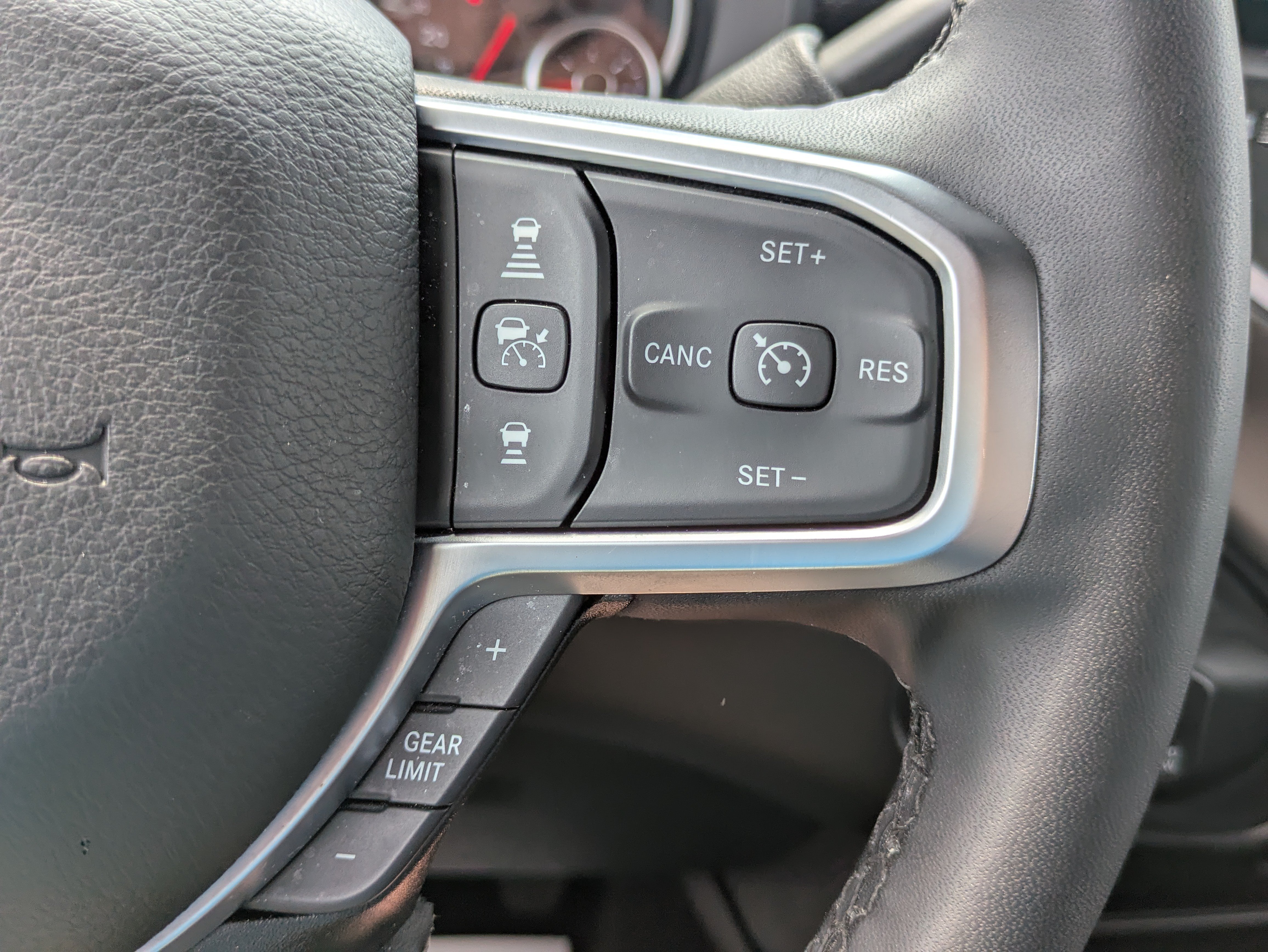 Used 2025 RAM 2500 Big Horn AWD/4WD image 19