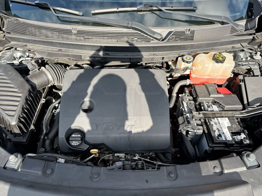 Used 2020 Chevrolet Traverse Premier image 25