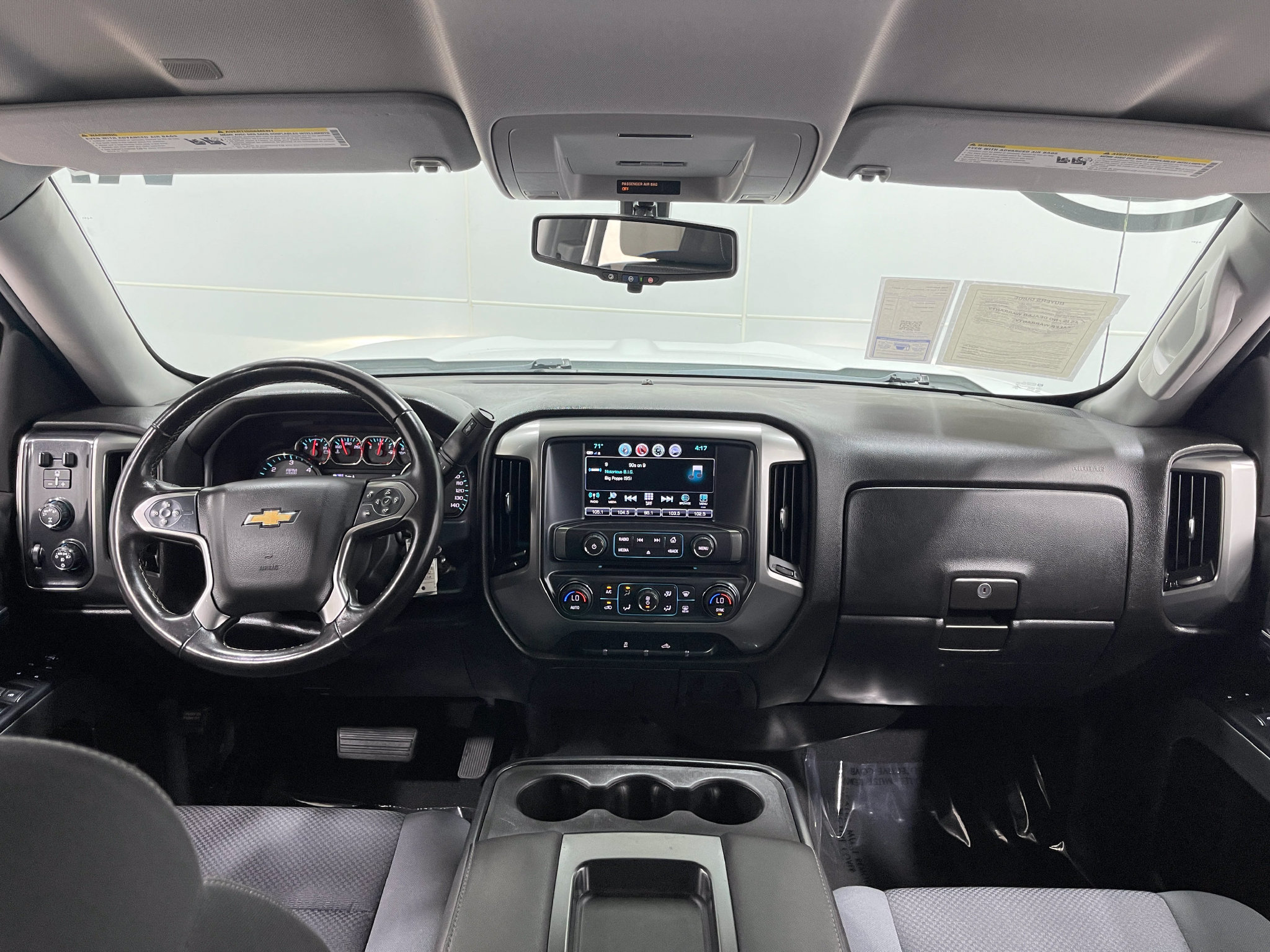 Used 2019 Chevrolet Silverado 1500 LT w/ All Star Edition AWD/4WD image 17