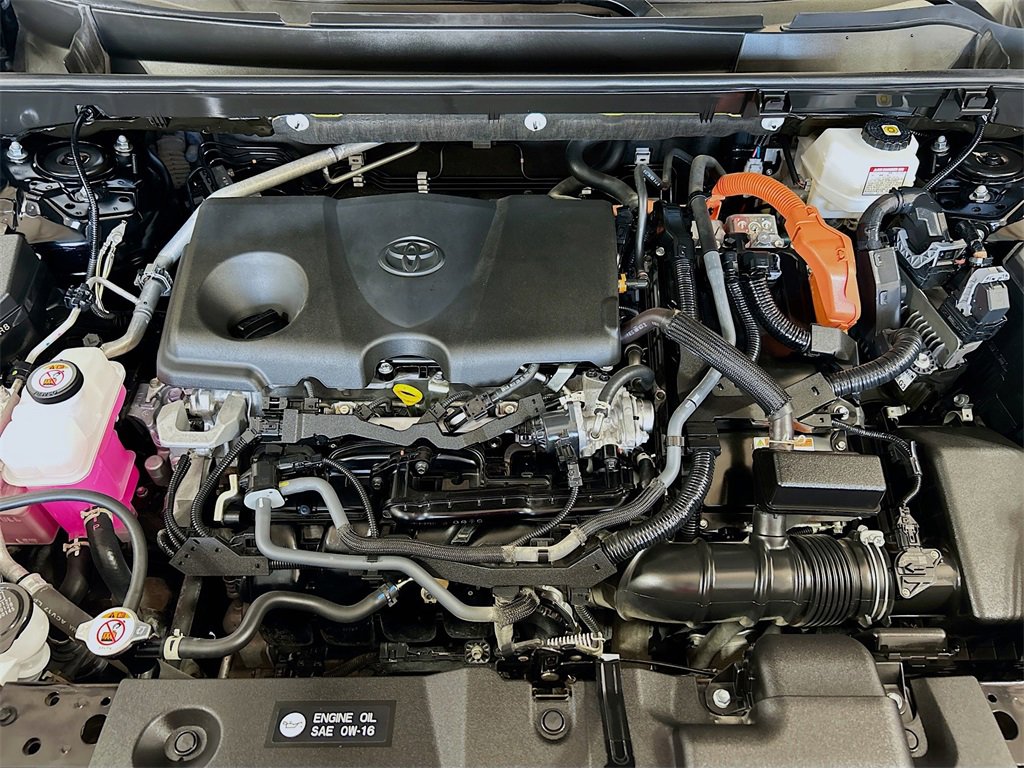 Used 2022 Toyota RAV4 SE image 26