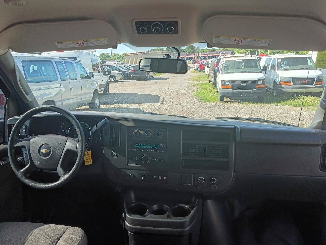 Used 2019 Chevrolet Express 3500 LS RWD image 16