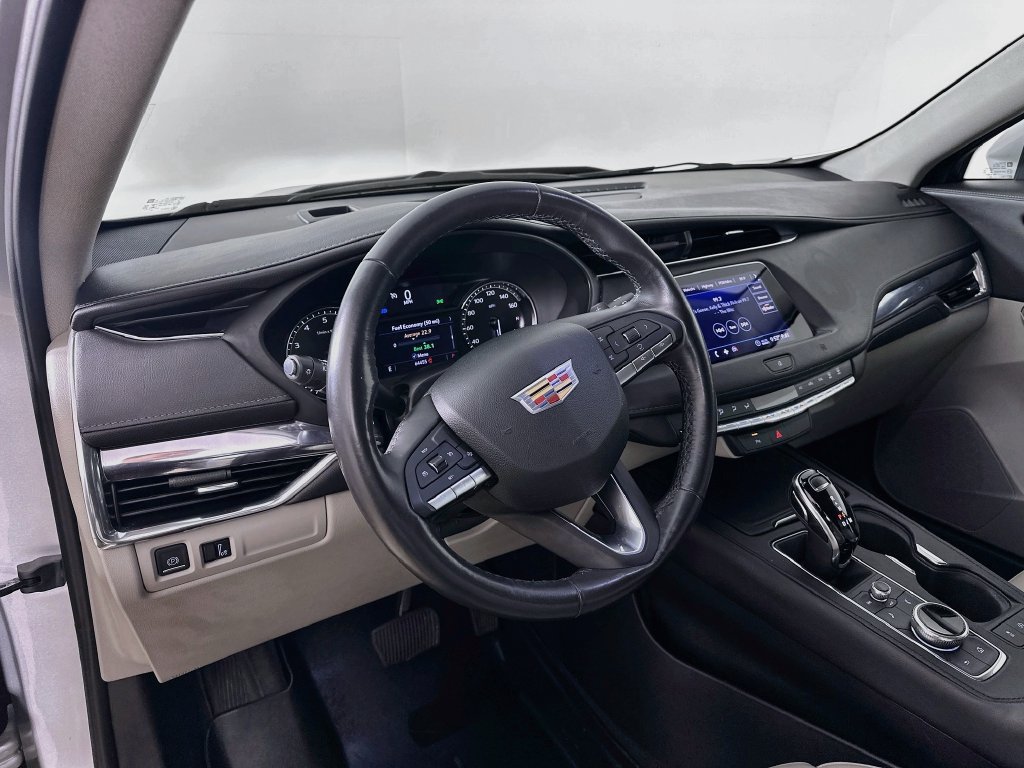 Used 2020 Cadillac XT4 Luxury FWD image 9