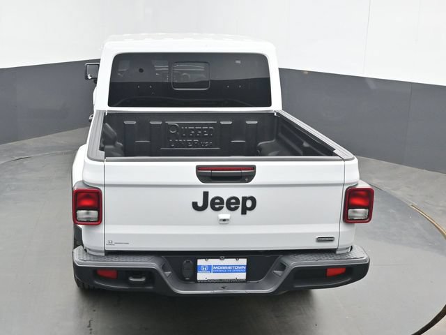 Used 2020 Jeep Gladiator Overland AWD/4WD image 35