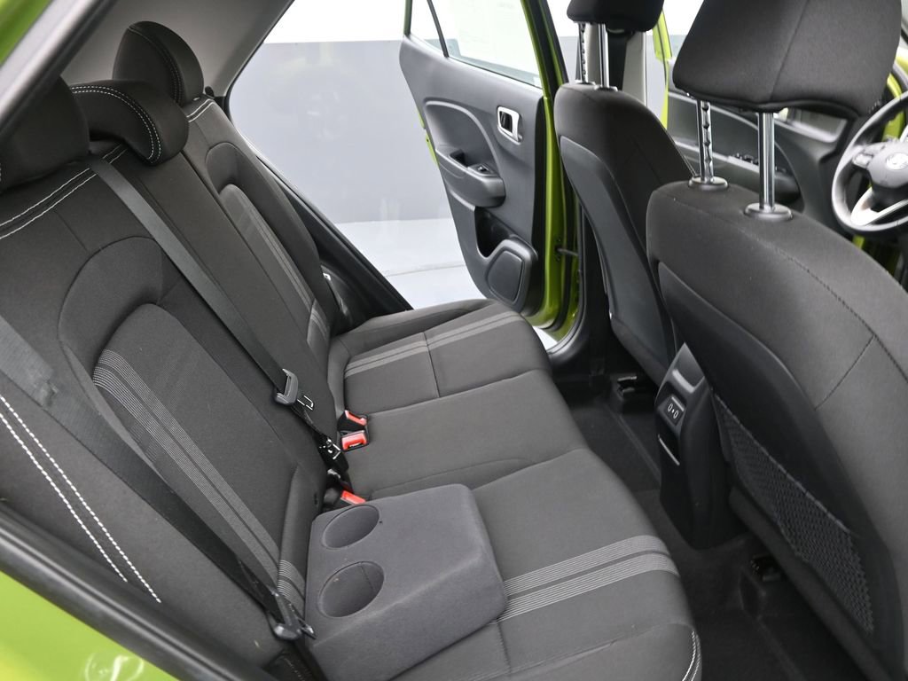 Certified 2024 Hyundai Venue SEL image 27