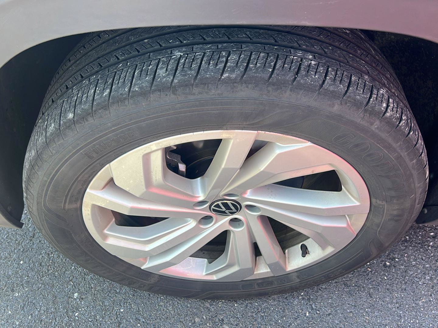 Used 2023 Volkswagen Atlas SE AWD/4WD image 10