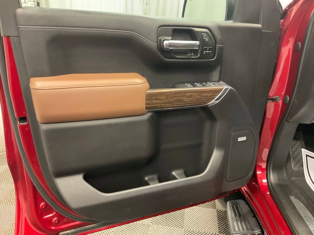 Used 2021 Chevrolet Silverado 1500 High Country image 14