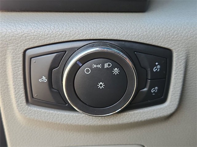 Used 2016 Ford F150 XL w/ Equipment Group 101A Mid image 15