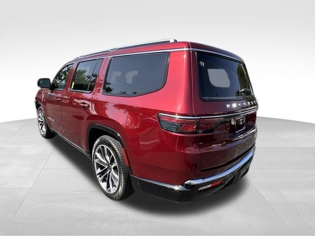 Used 2025 Jeep Wagoneer Series III w/ Premium Group I AWD/4WD image 4