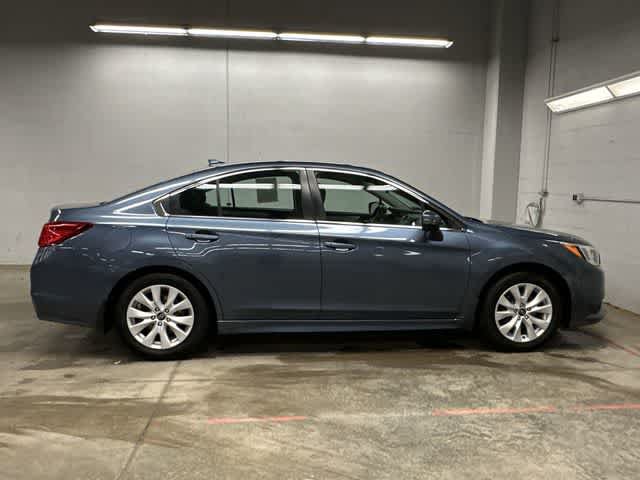 Used 2017 Subaru Legacy 2.5i Premium AWD/4WD image 3