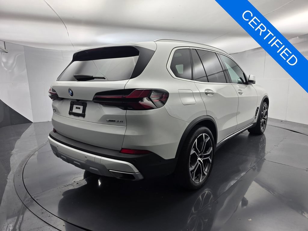 Used 2025 BMW X5 sDrive40i w/ Parking Assistance Package RWD image 4