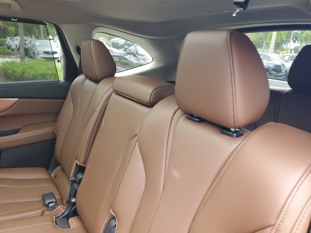 Certified 2024 Acura MDX w/ Technology Package AWD/4WD image 13