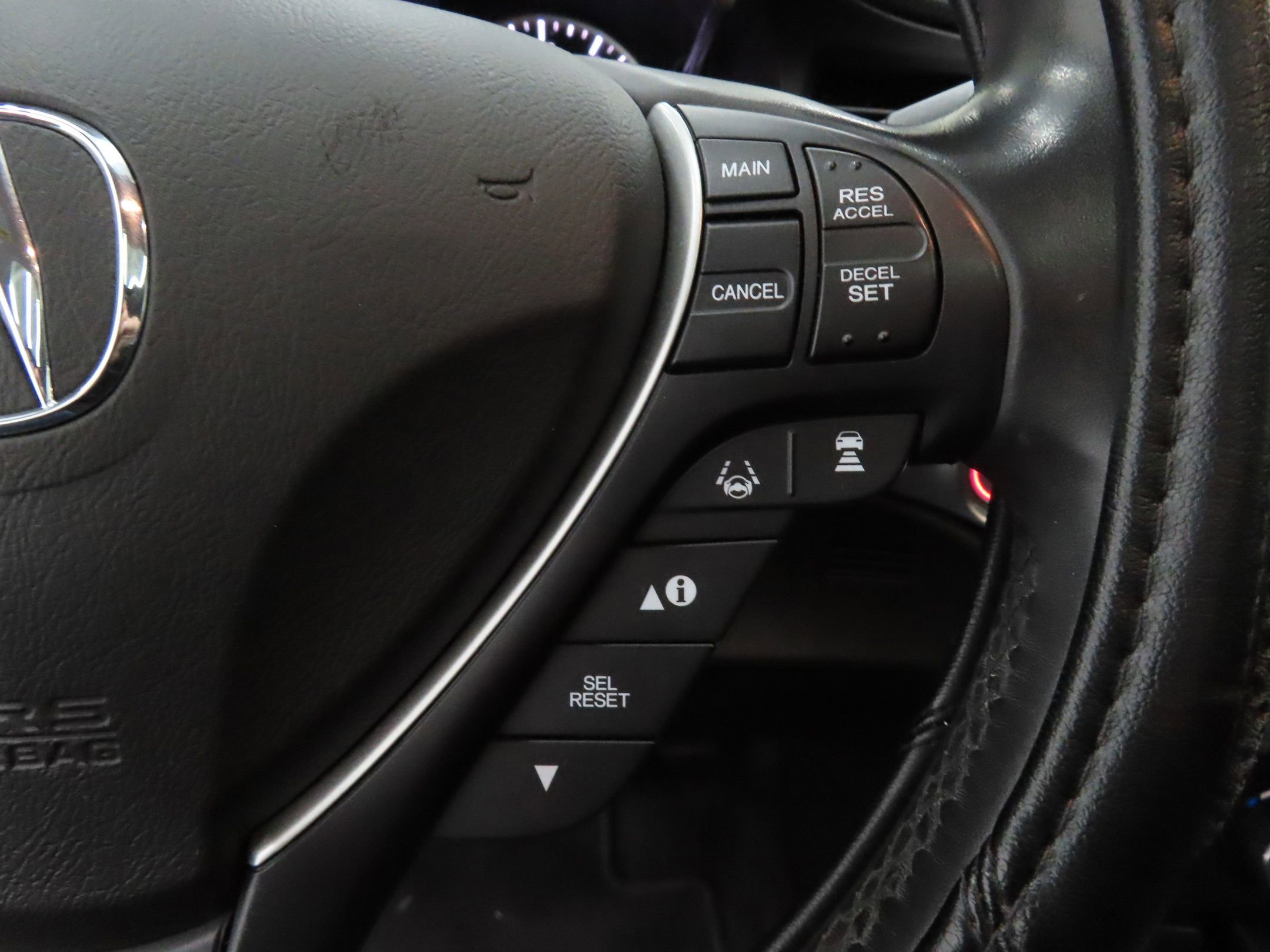 Used 2020 Acura ILX w/ Premium Package image 13