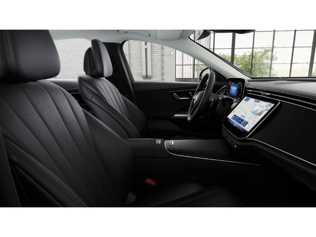 New 2027 Mercedes-Benz E 350 4MATIC Sedan image 4