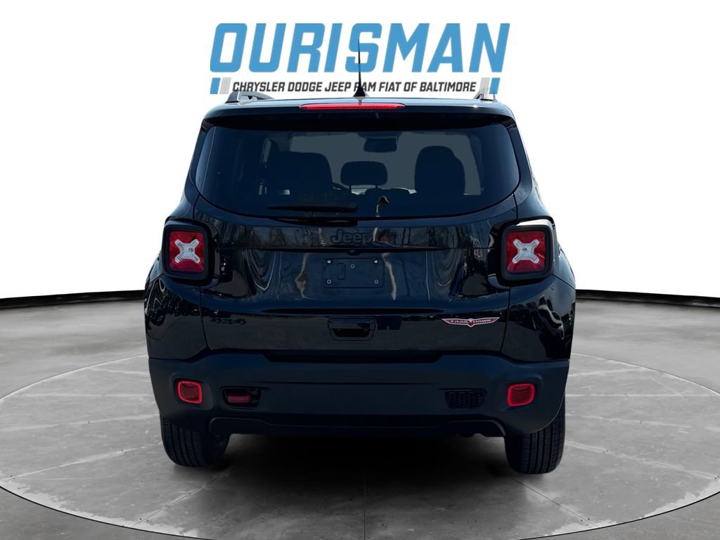 Used 2023 Jeep Renegade Trailhawk image 5