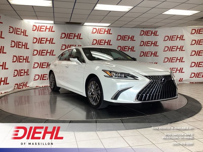 Used 2024 Lexus ES 300h w/ Accessory Package (Z1)