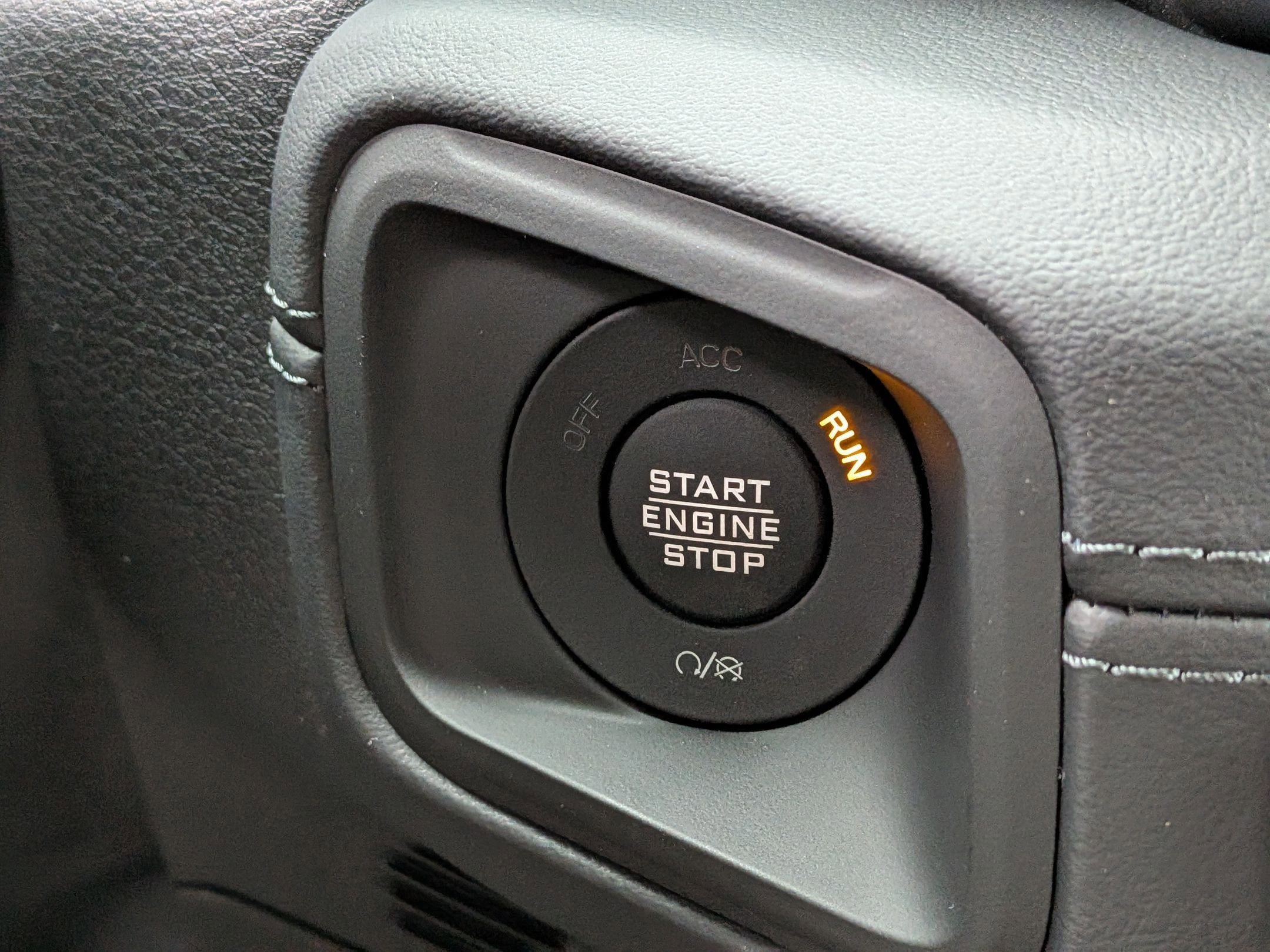 New 2026 Jeep Wrangler Sahara AWD/4WD image 23