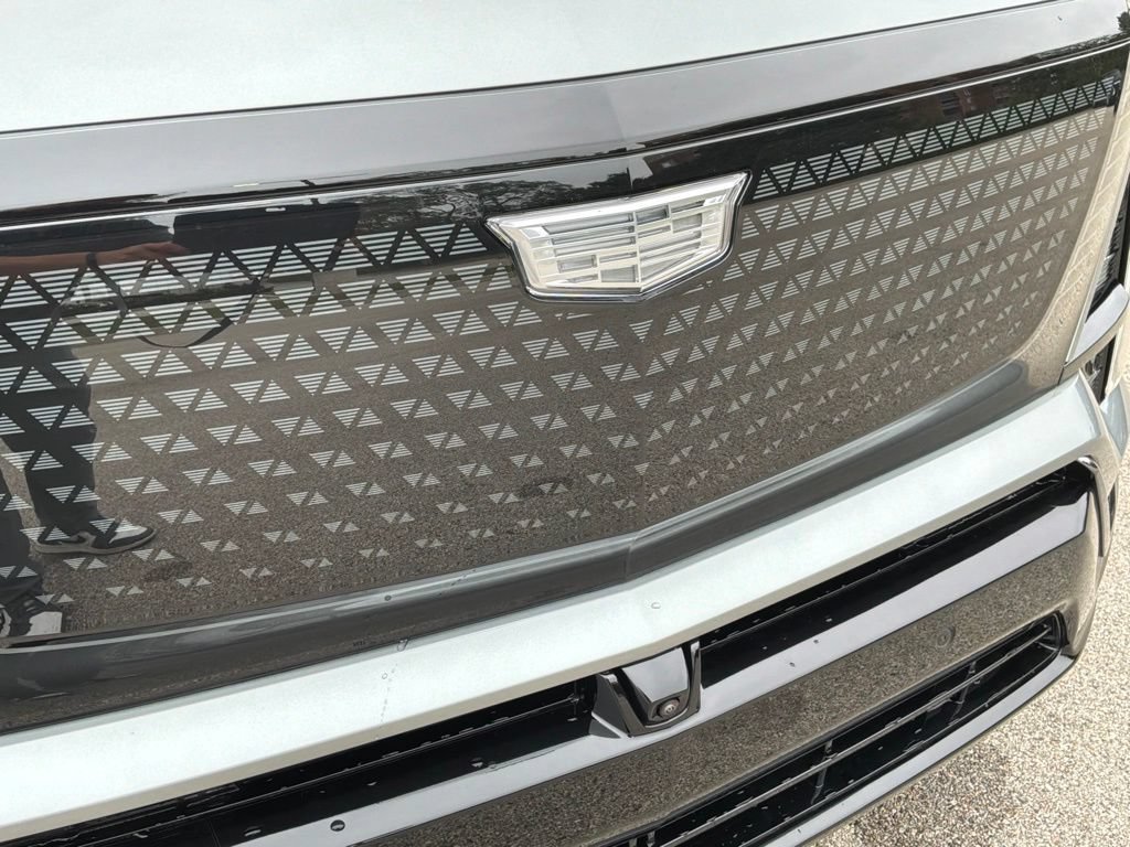New 2027 Cadillac Vistiq Premium Luxury AWD/4WD image 10