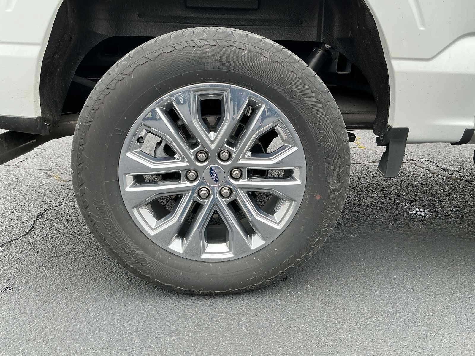Used 2024 Ford F150 Lariat w/ FX4 Off-Road Package AWD/4WD image 28