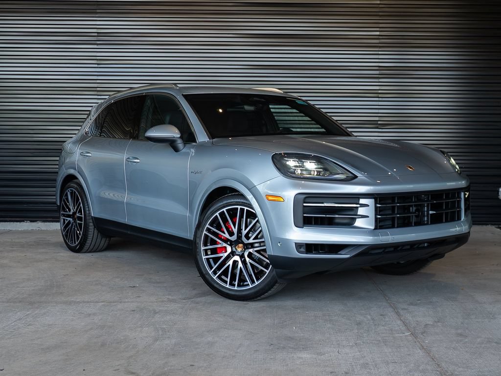 New 2026 Porsche Cayenne S AWD/4WD image 9