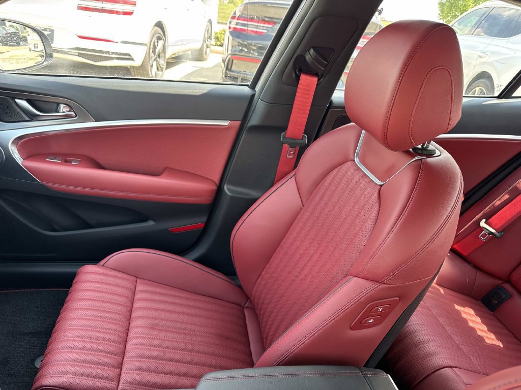 New 2026 Genesis G70 3.3T Sport Prestige RWD image 17