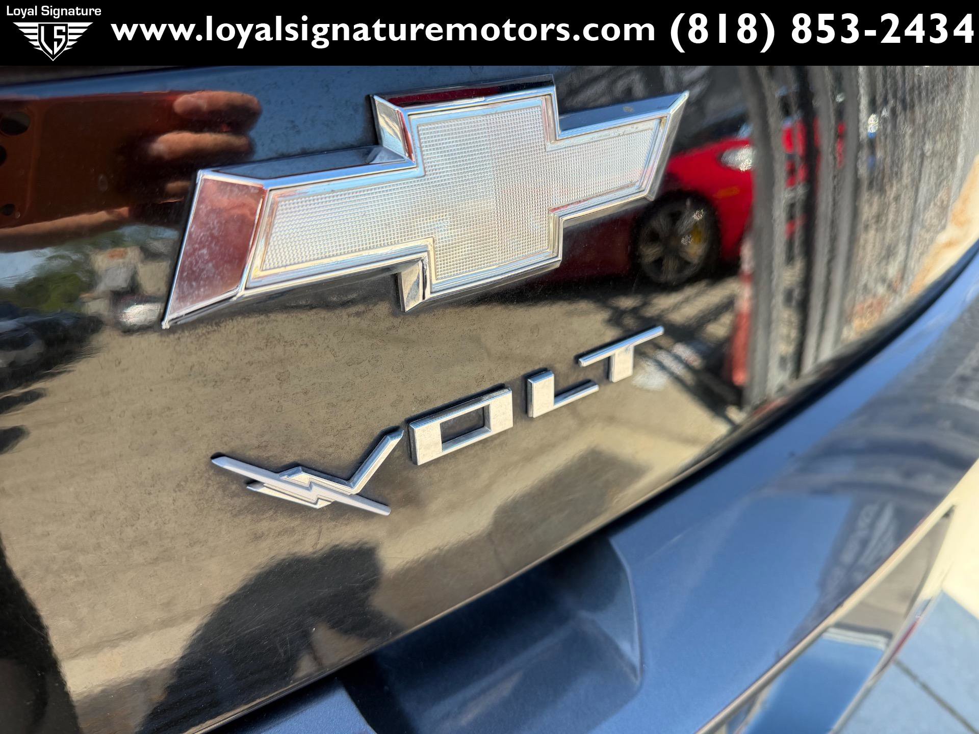 Used 2012 Chevrolet Volt Premium w/ Premium Trim Package FWD image 8