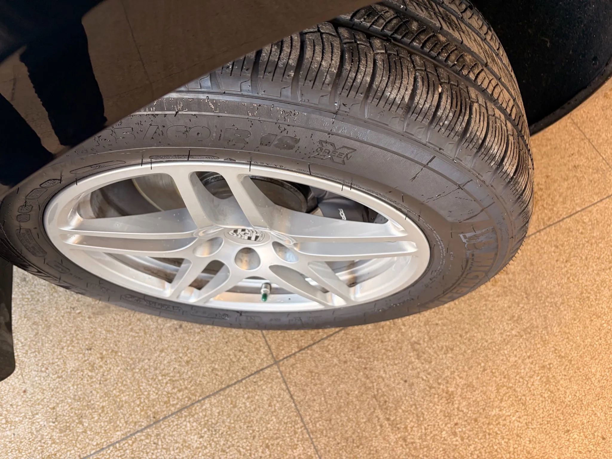 Used 2020 Porsche Macan Sport Edition image 43