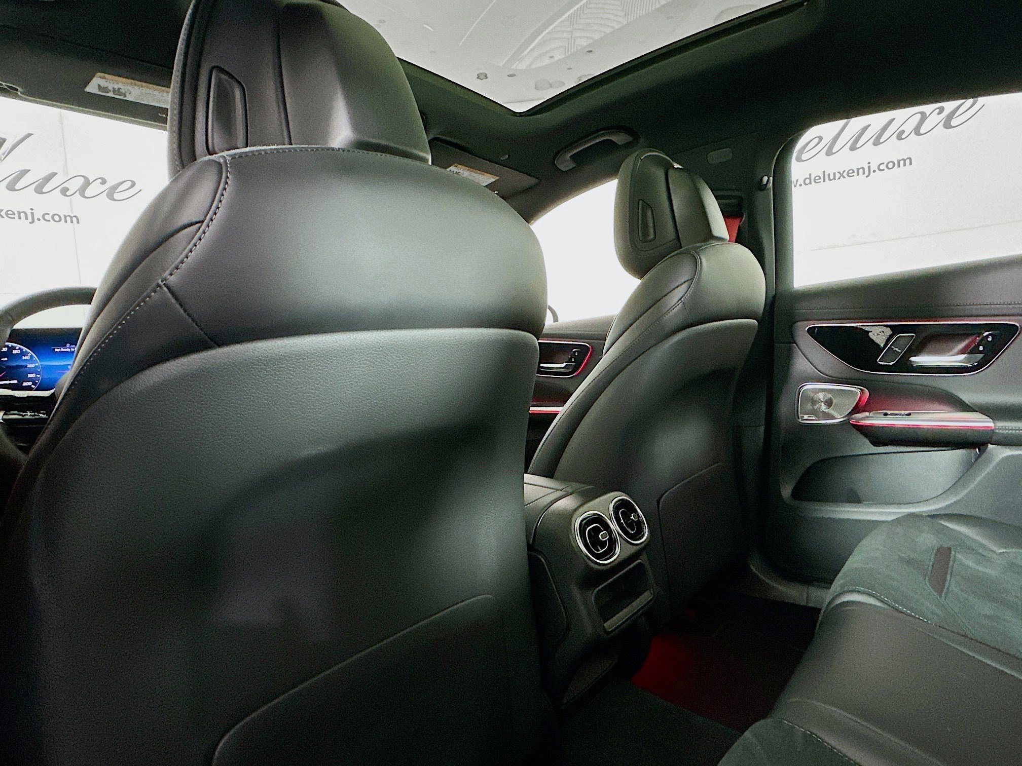 Used 2025 Mercedes-Benz GLC 63 AMG S image 24