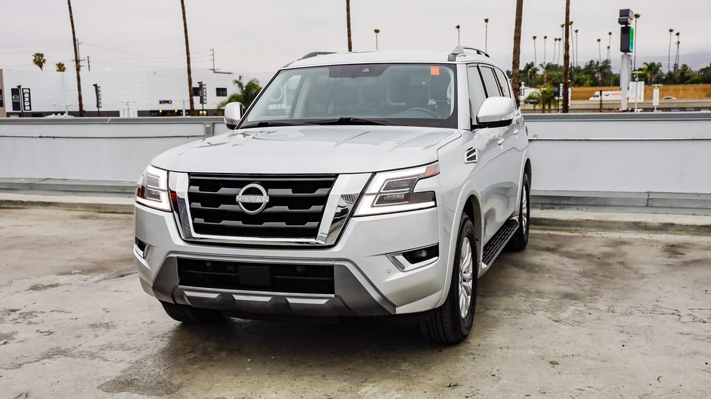 Used 2023 Nissan Armada SV AWD/4WD image 4