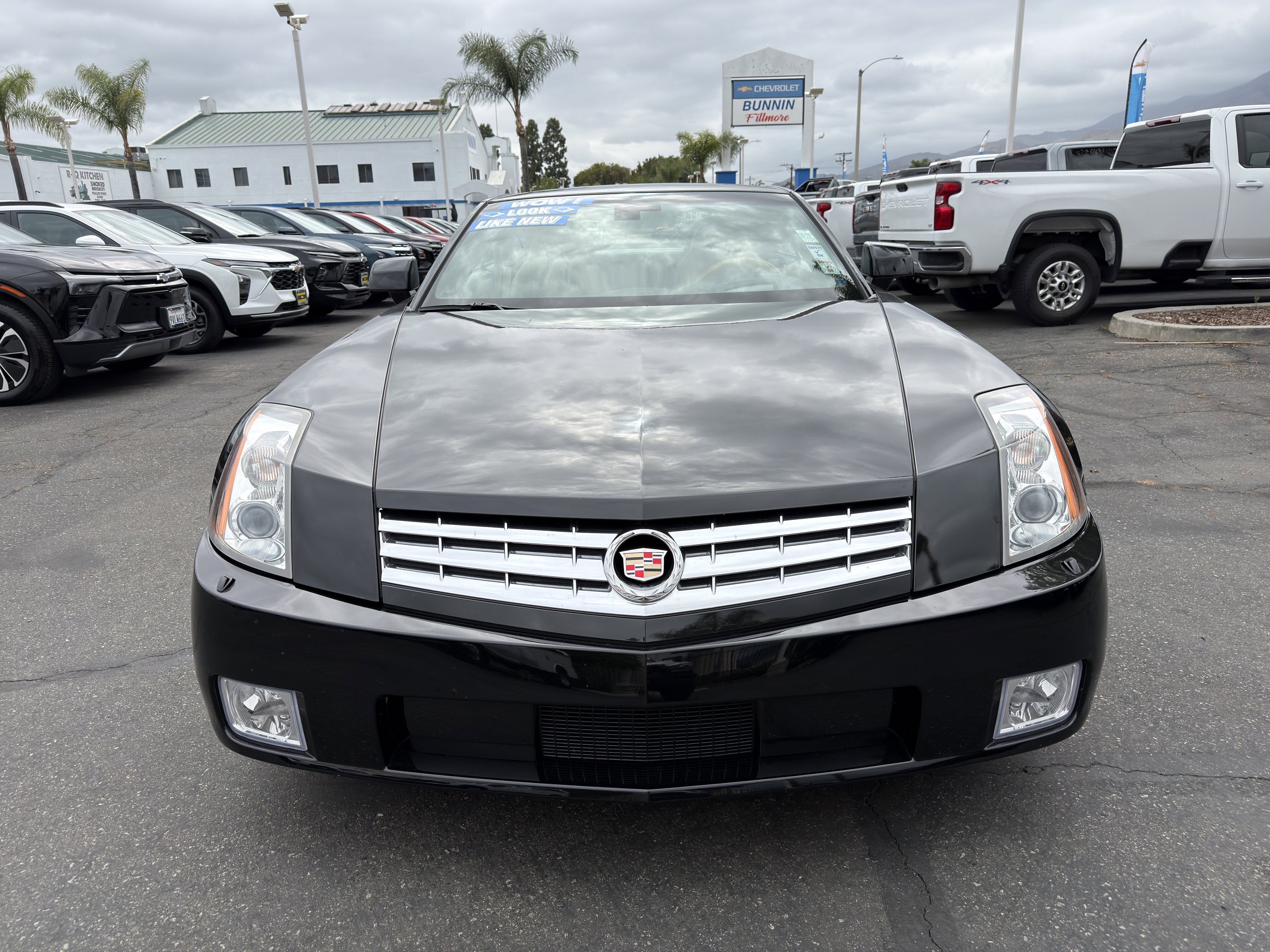 Used 2006 Cadillac XLR RWD image 4