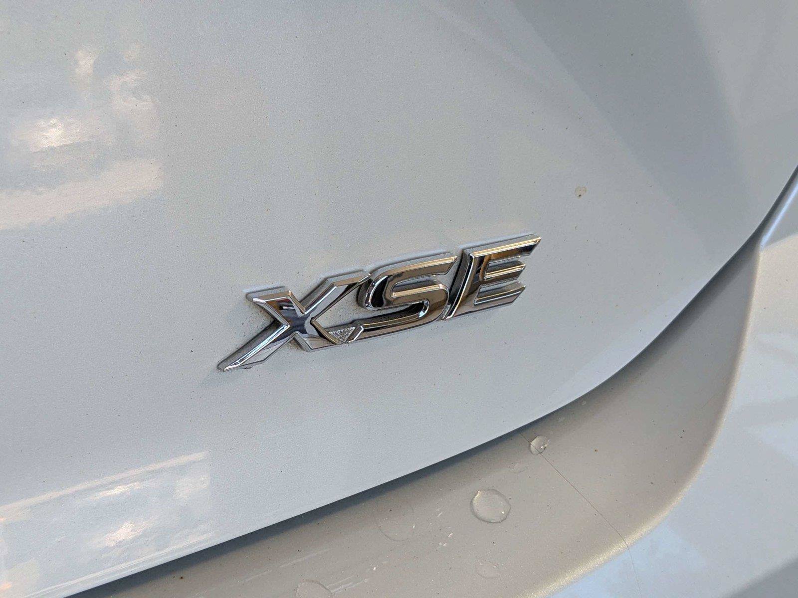 Certified 2025 Toyota Camry XSE FWD image 9