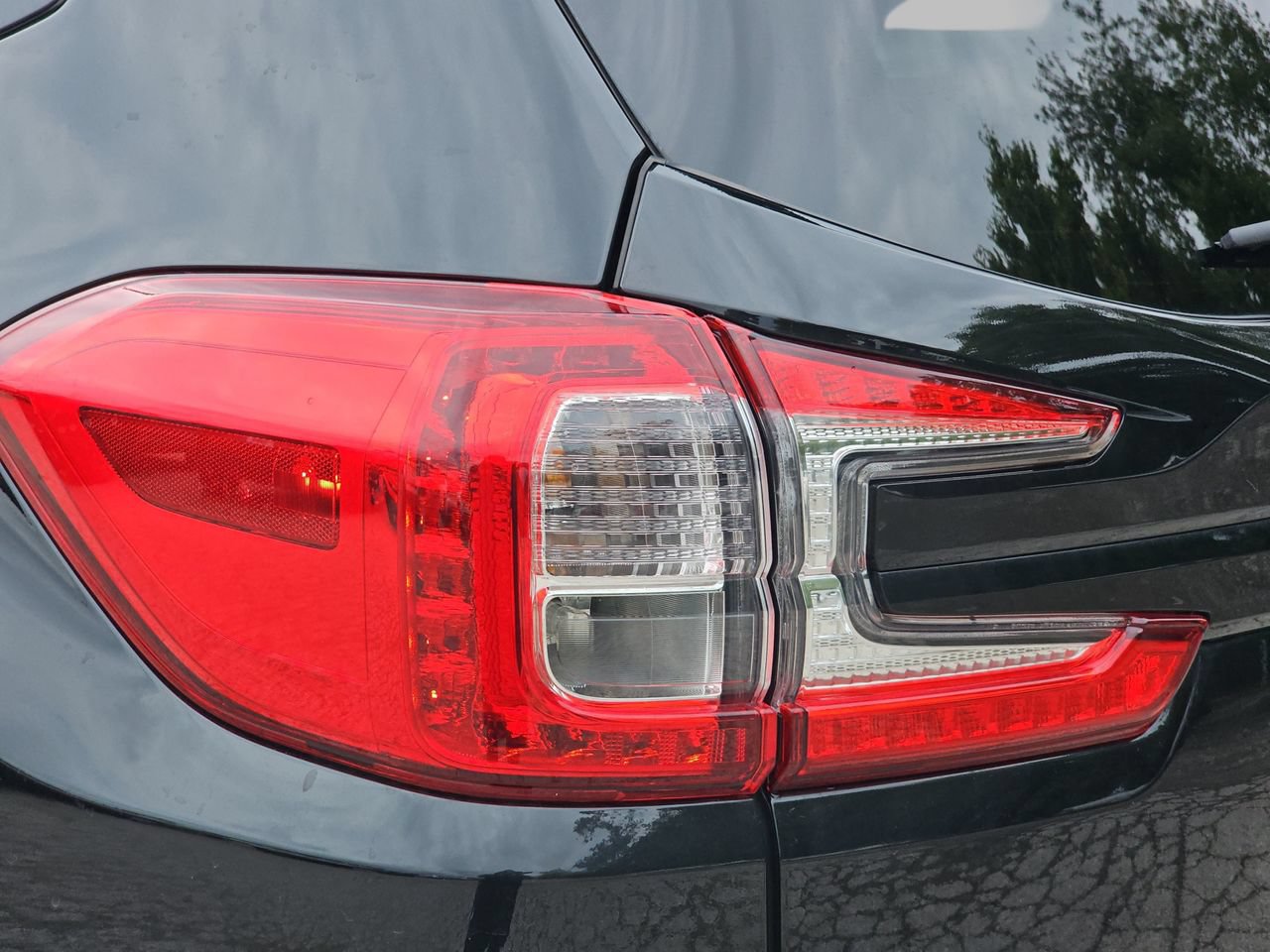 Used 2026 Subaru Ascent Premium AWD/4WD image 41