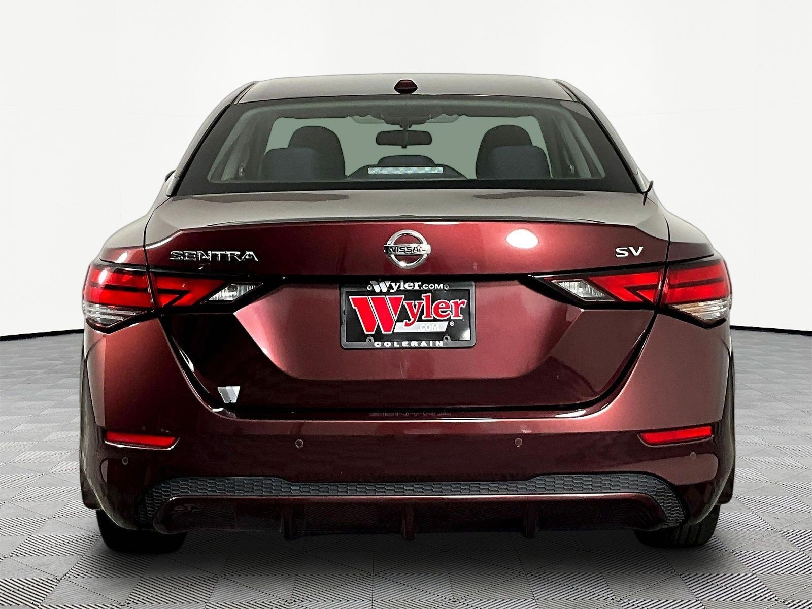 Certified 2021 Nissan Sentra SV w/ Trunk Package FWD image 5