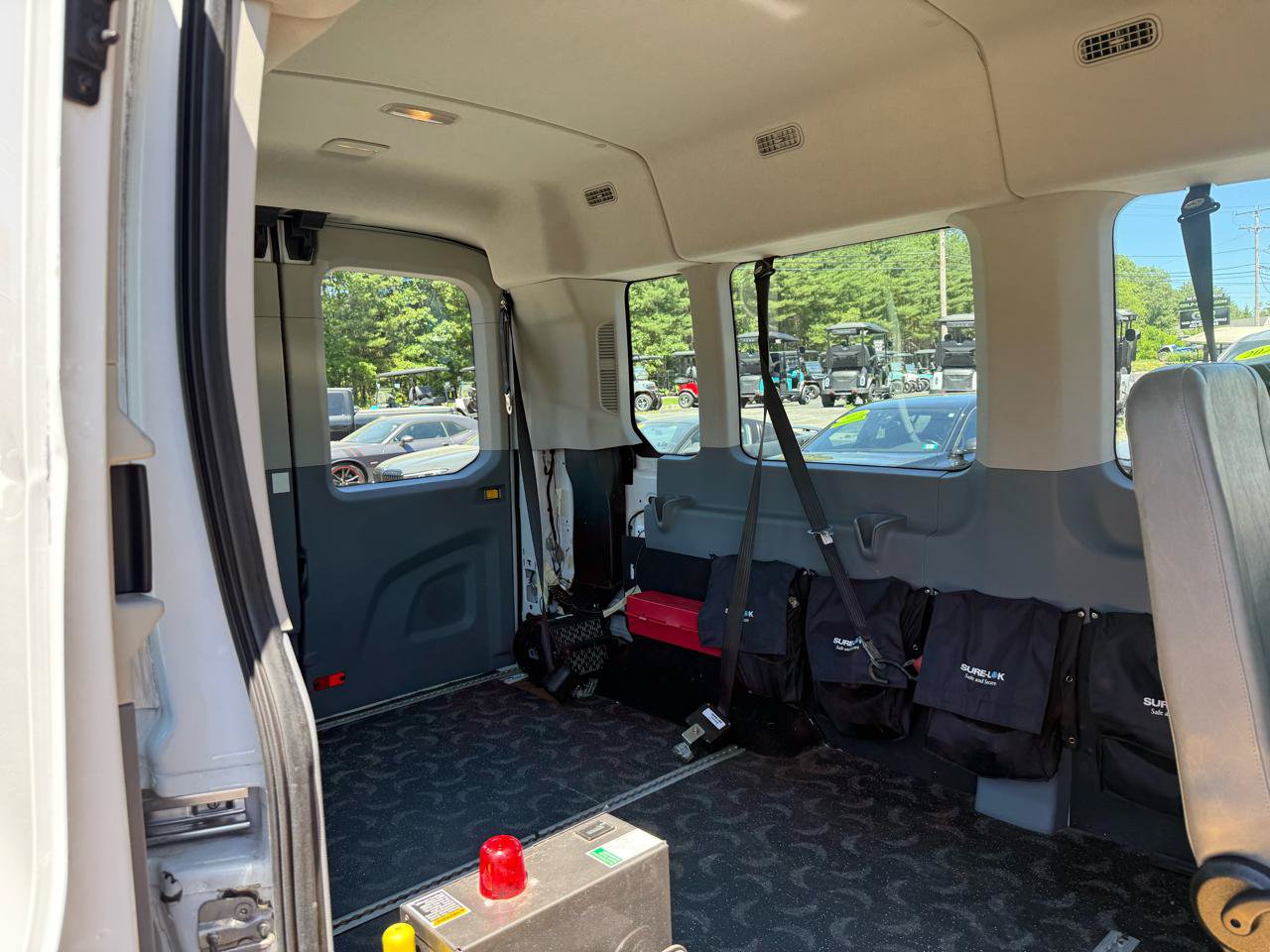 Used 2015 Ford Transit 350 XL RWD image 10