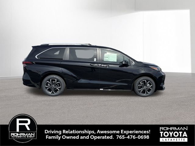 New 2026 Toyota Sienna Platinum image 7