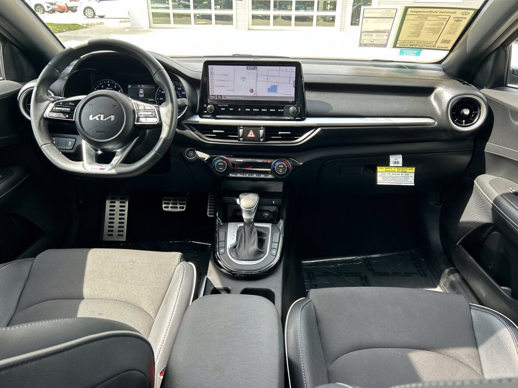 Used 2024 Kia Forte GT-Line w/ GT-Line Premium Package FWD image 10