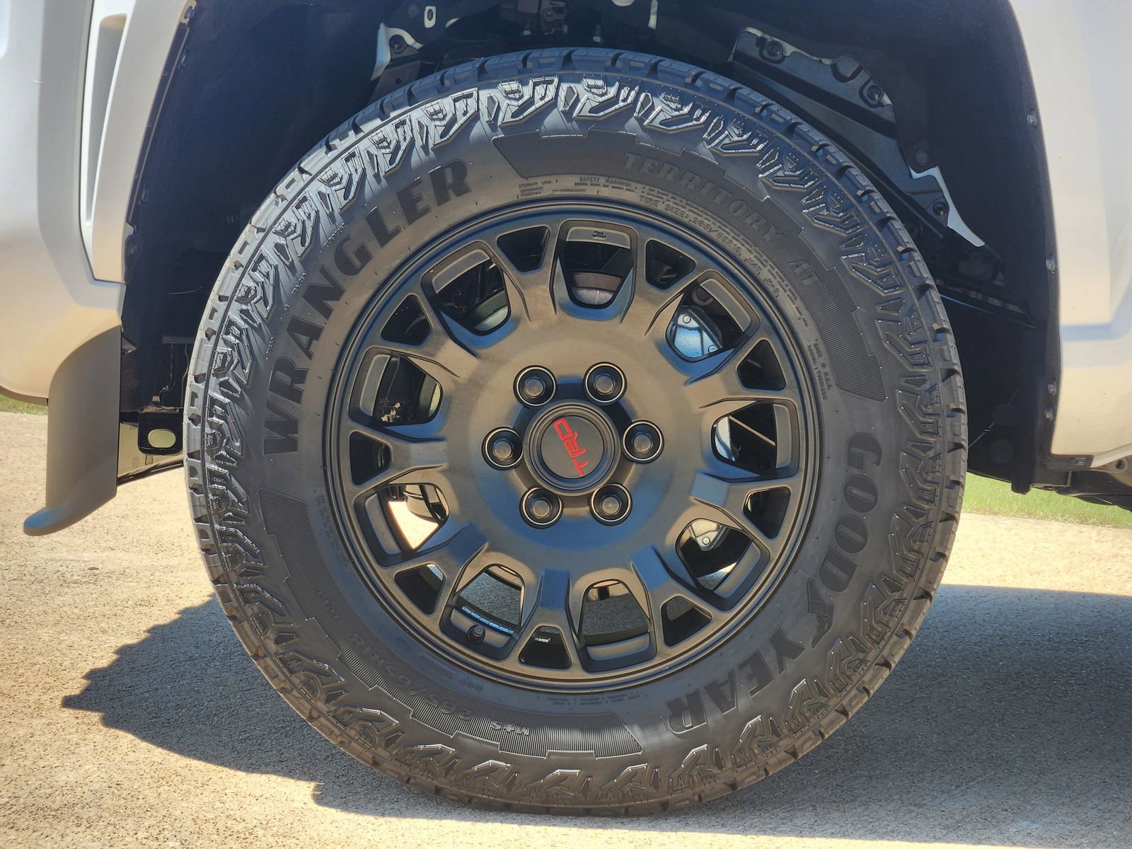 New 2026 Toyota Tacoma SR5 image 11