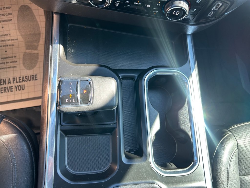 Used 2023 Chevrolet Silverado 1500 LTZ AWD/4WD image 27