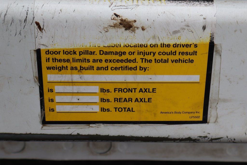 Used 2011 Ford F550 4x4 Crew Cab Super Duty w/ Payload Upgrade Pkg image 48