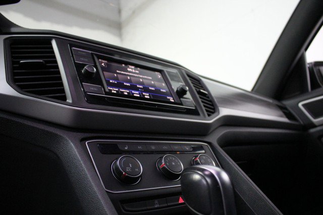 Used 2022 Volkswagen Atlas Cross Sport SE image 16