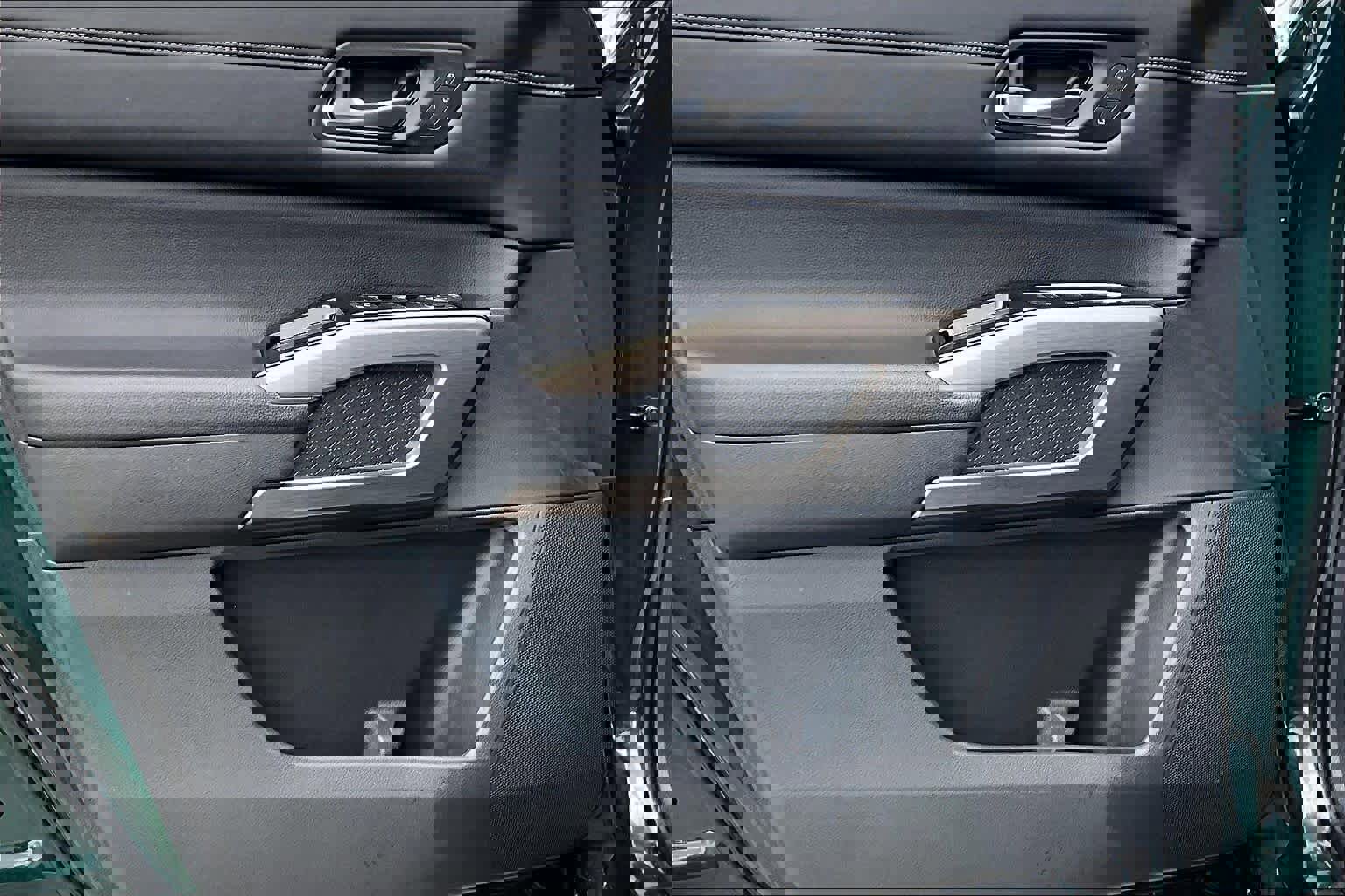 Used 2023 Nissan Pathfinder Platinum w/ Lighting Package (N93) image 22