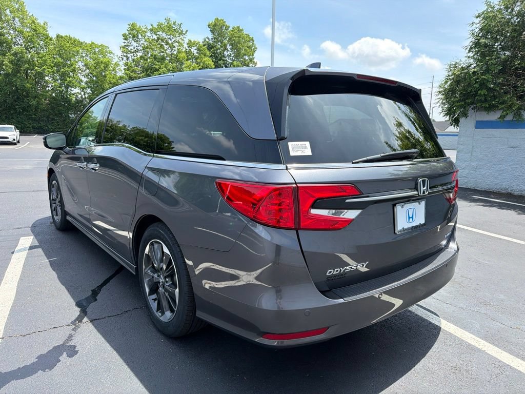 Certified 2024 Honda Odyssey Elite image 3
