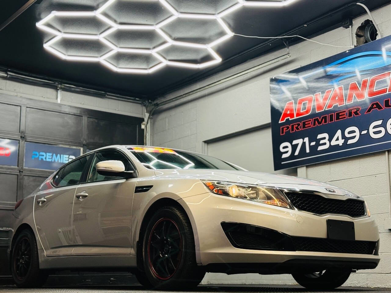 Used 2011 Kia Optima LX w/ Convenience Pkg