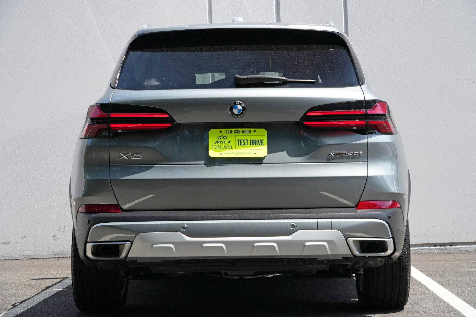 Used 2024 BMW X5 xDrive40i w/ Premium Package AWD/4WD image 11