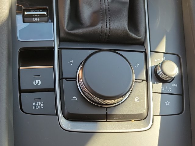 New 2026 MAZDA MAZDA3 s FWD image 17