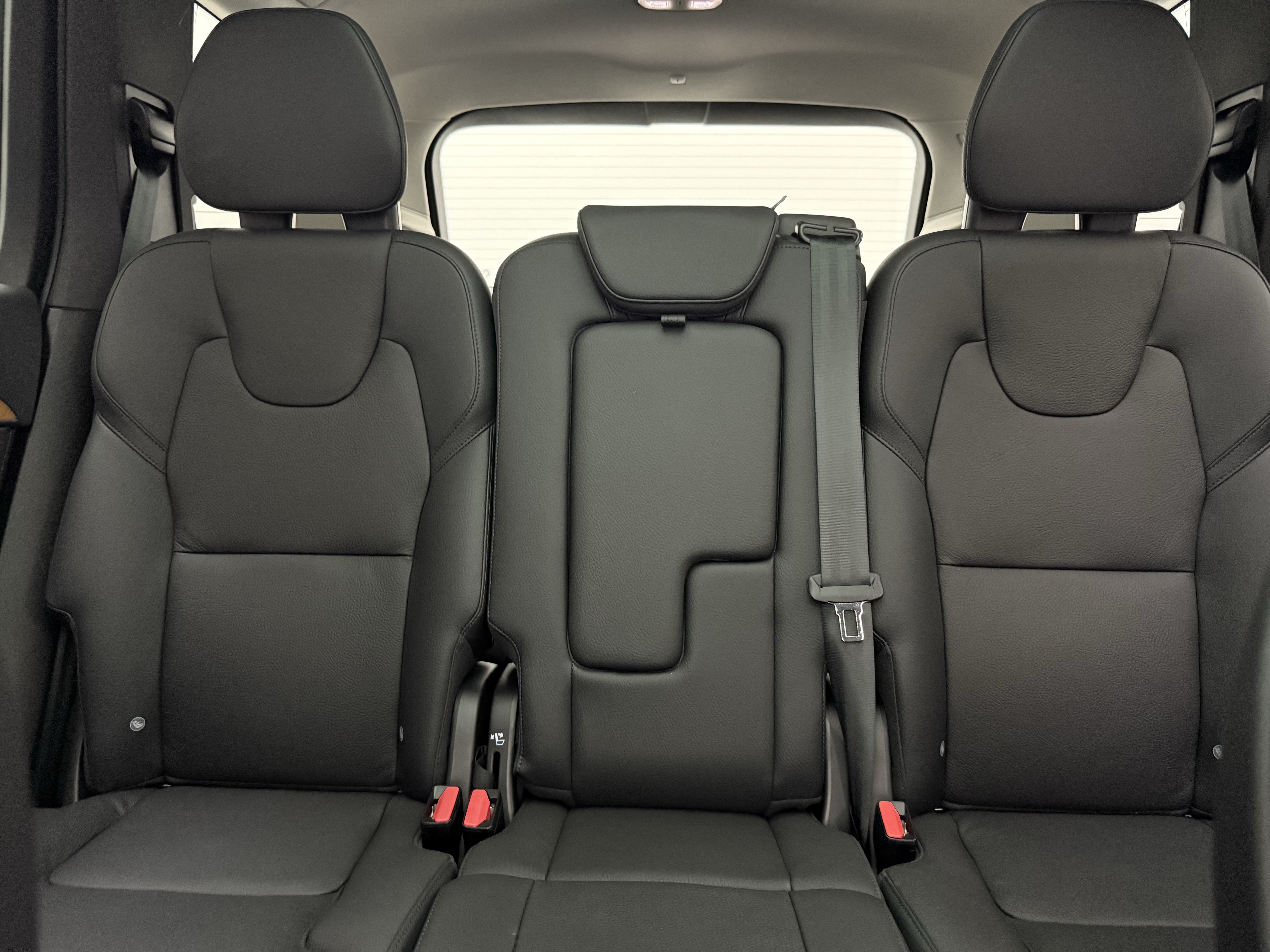 Certified 2024 Volvo XC90 B6 Plus AWD/4WD image 25