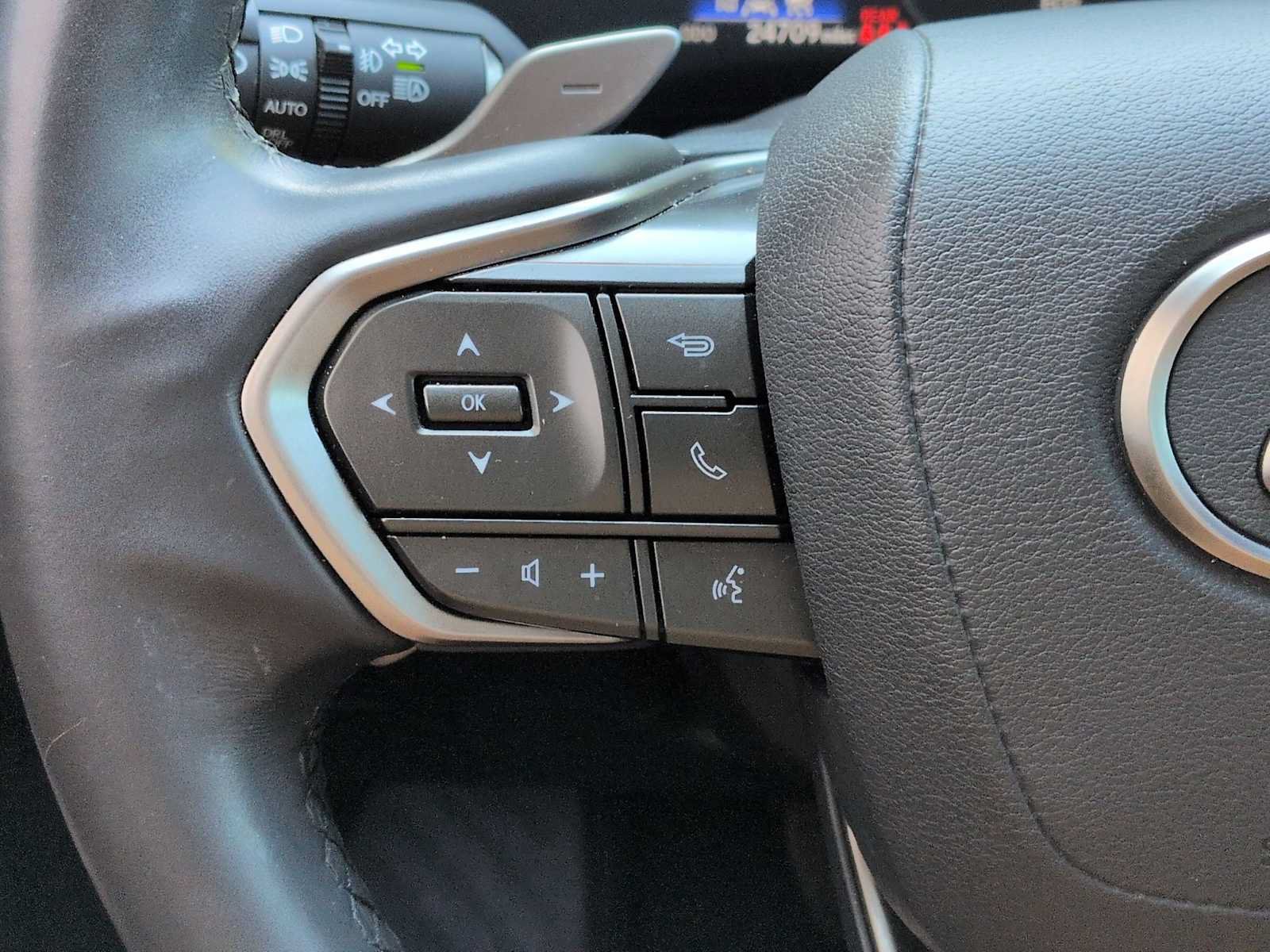 Used 2022 Lexus NX 350 AWD image 26